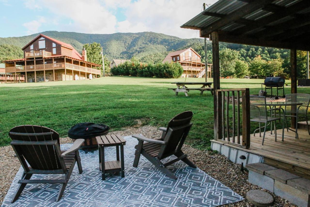 Moonlight Cottage - Your Romantic & Scenic Escape Sevierville Bagian luar foto