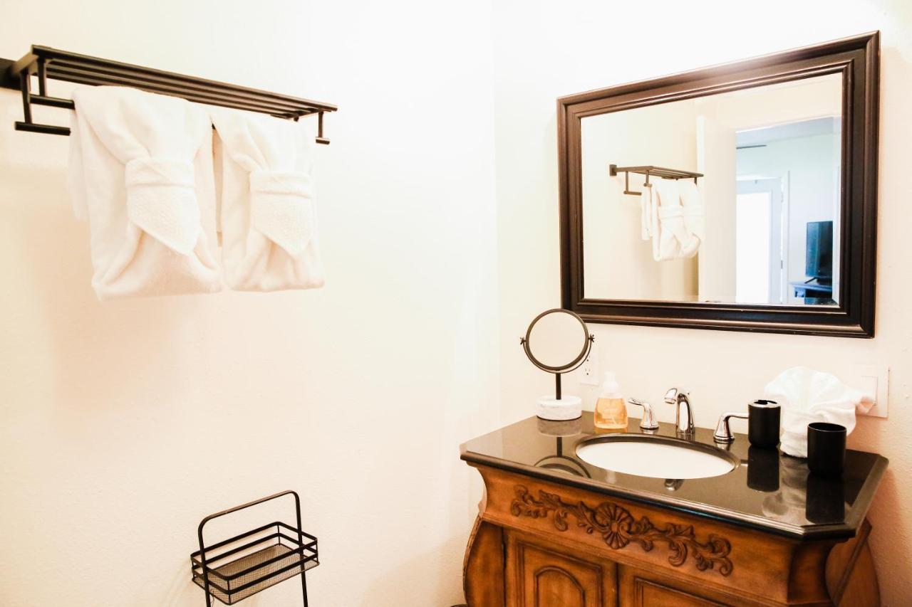 Moonlight Cottage - Your Romantic & Scenic Escape Sevierville Bagian luar foto